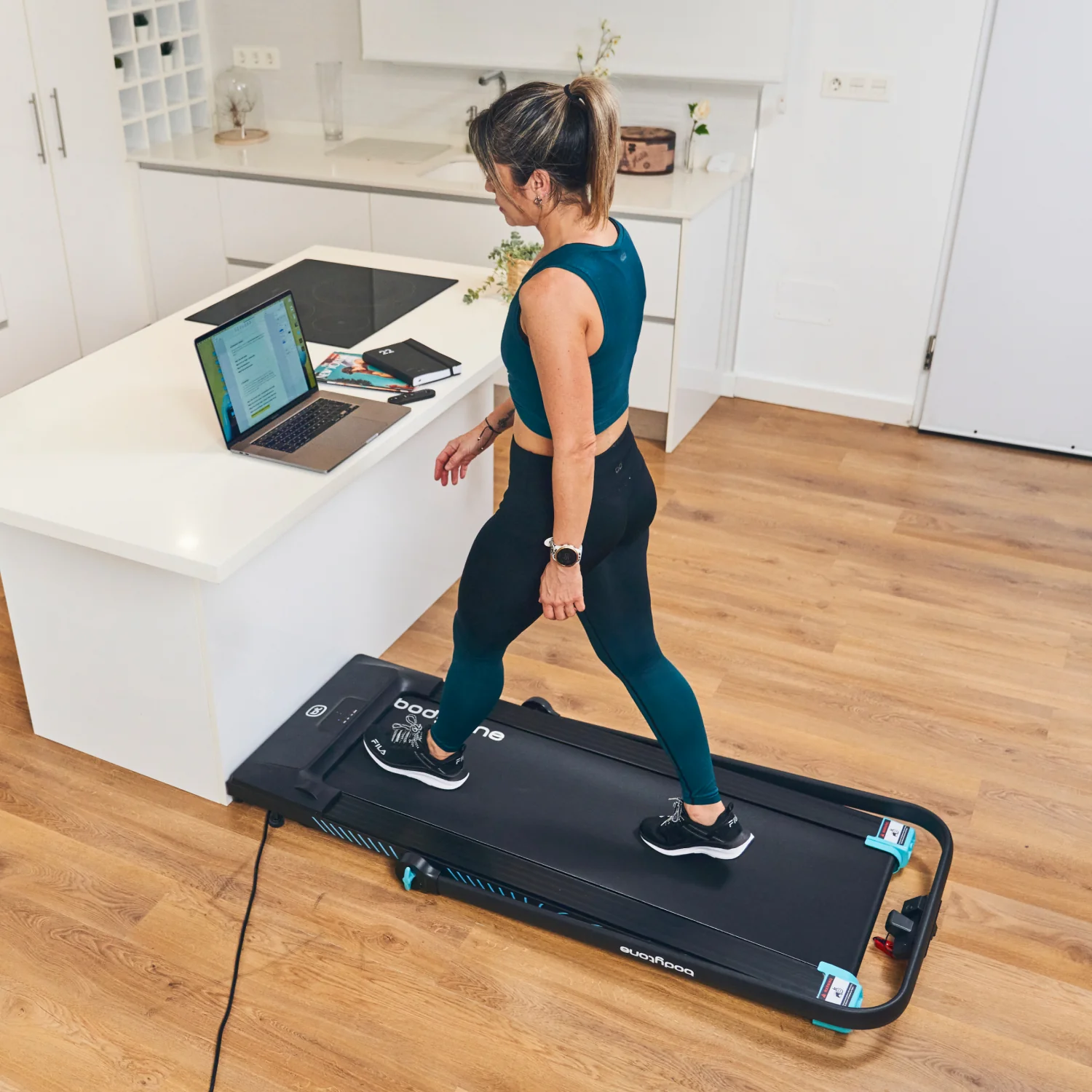 Active Run 100 Bodytone – Tapis Roulant Pieghevole Salvaspazio - immagine 7